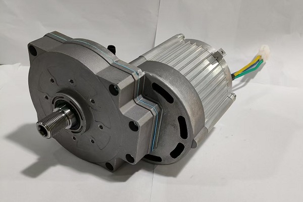 直流無刷電機參數(shù)怎么看？三元告訴你！